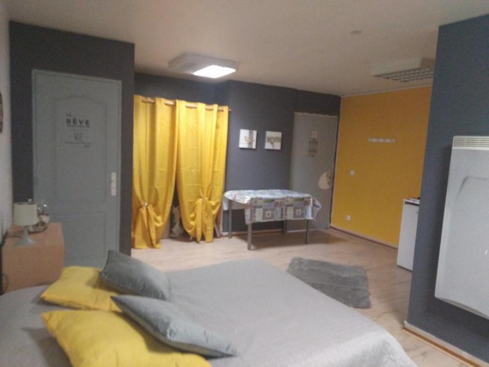 Espace Grenouillit Le Puy En Velay Zewnętrze zdjęcie